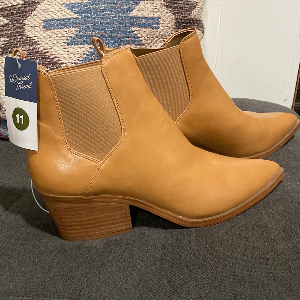 Universal thread bootie sz 11